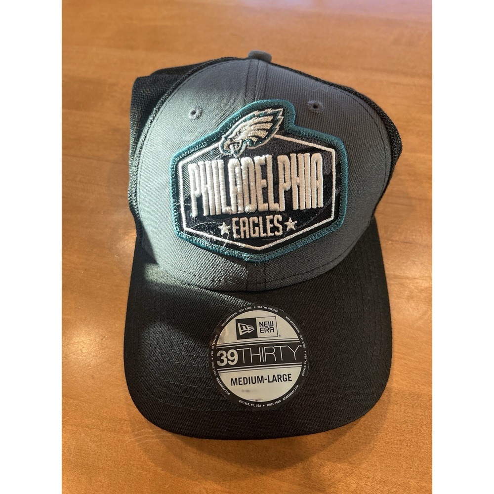 Philadelphia Eagles NFL NE "2021 Draft" Snapback Hat NWT Black/Gray Medium Large